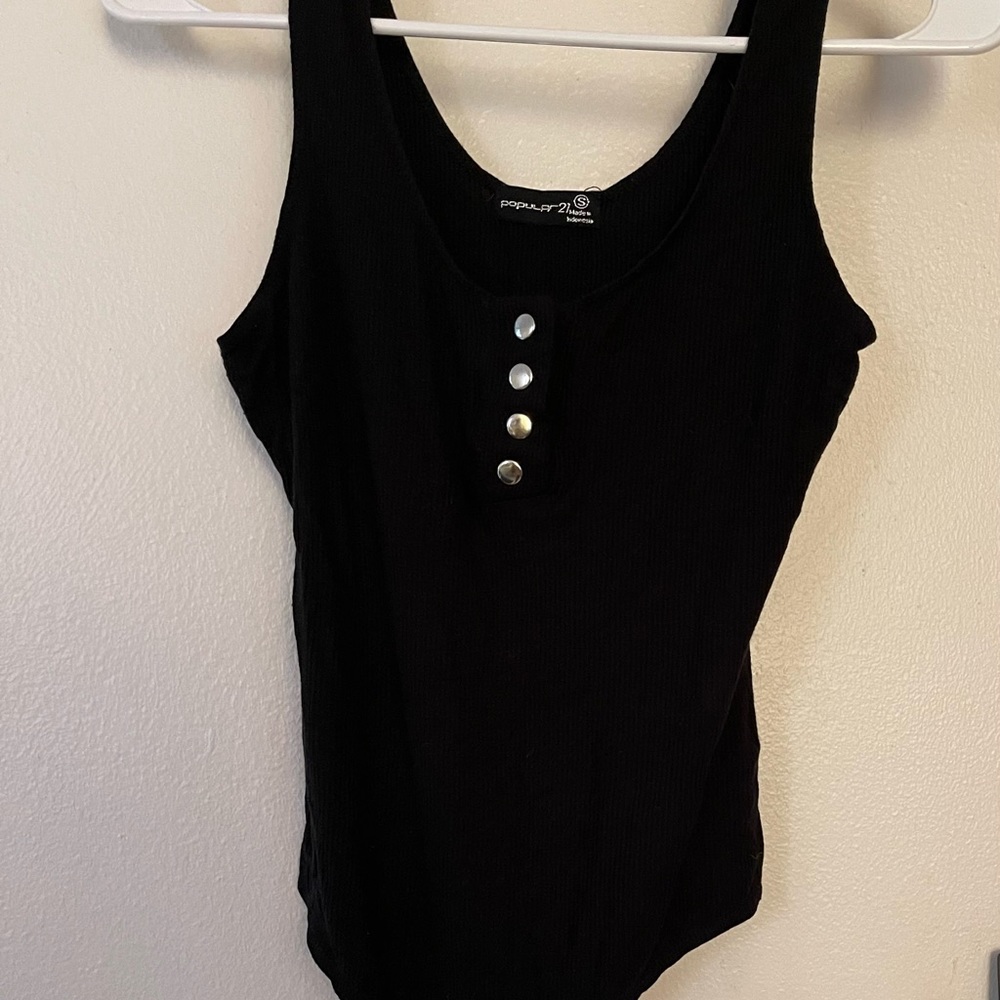 Black snapped button bodysuit sz Small